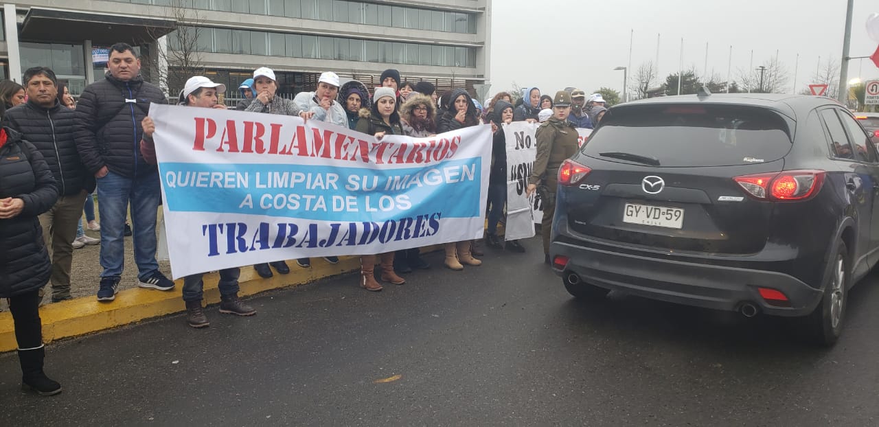 Trabajadores de la pesca industrial se manifiestan en la antesala de Erede 2019
