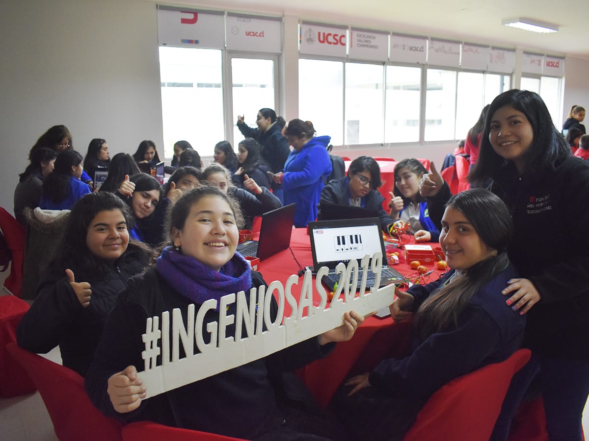 Cientos de niñas participaron en la jornada de Innovación y Emprendimiento de Ingeniosas 2019 en Arauco