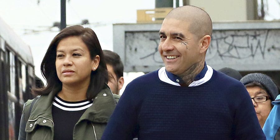 Leo Méndez Jr. arremete contra ex pareja de su padre: “No voy a parar hasta verte tirada”