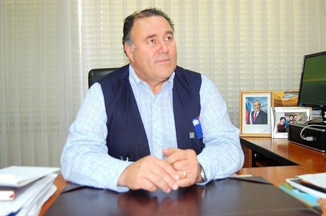 “El mapuche es limitado”: Gobierno solicita renuncia a seremi de Agricultura por polémicas declaraciones