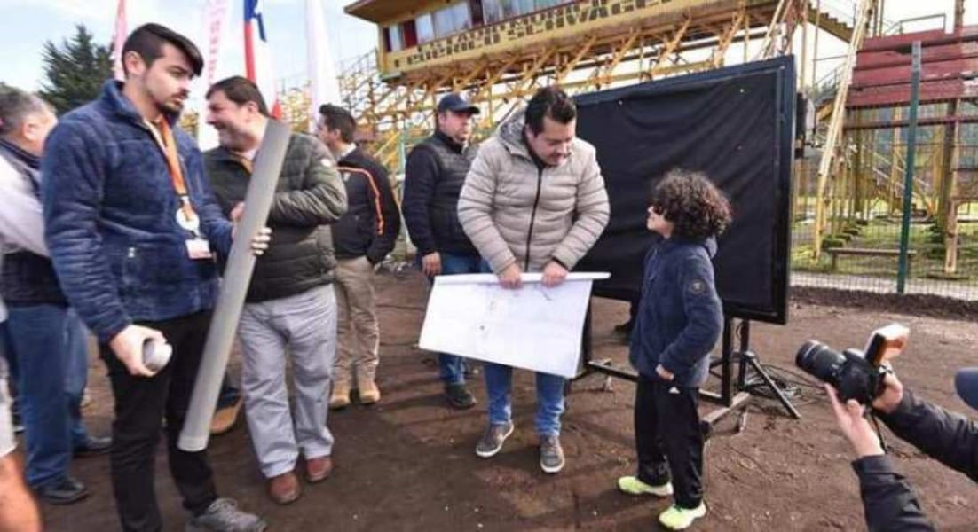 Inauguran el esperado estadio de la población Camilo Olavarría de Coronel