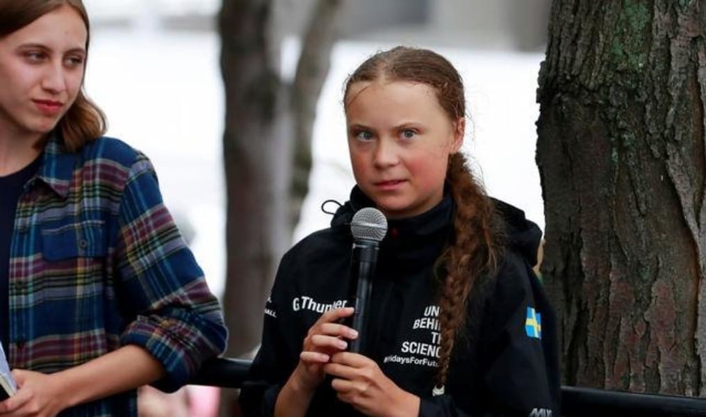 Greta Thunberg confirma que “sí o sí” vendrá a Chile tras su arribo a Nueva York