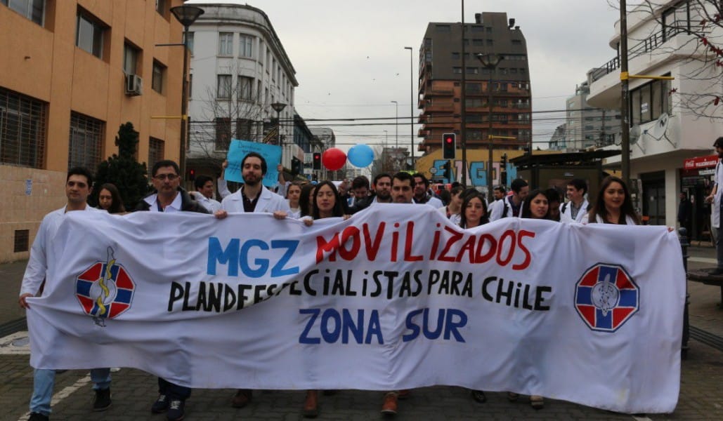 Médicos Generales de Zona del Biobío terminan movilización tras acuerdo con el Ministerio