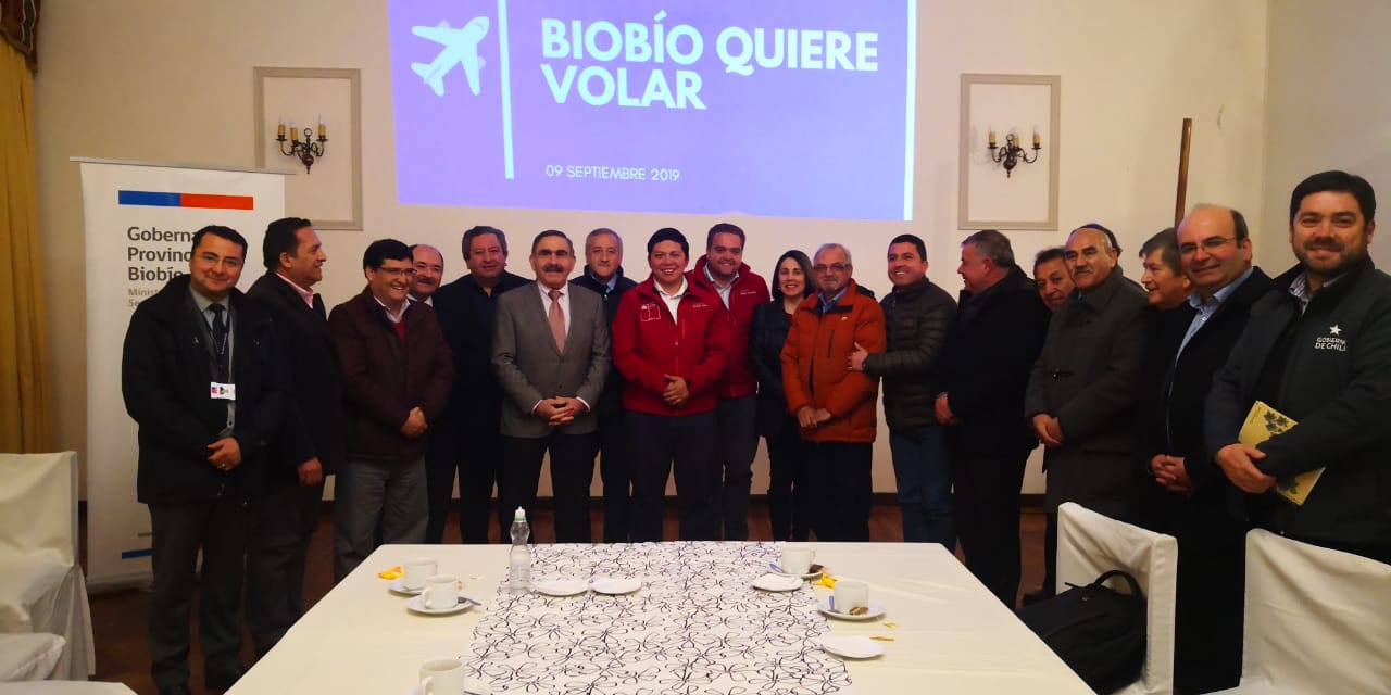 Biobío quiere volar: reactivan interés para llevar vuelos comerciales a Los Ángeles