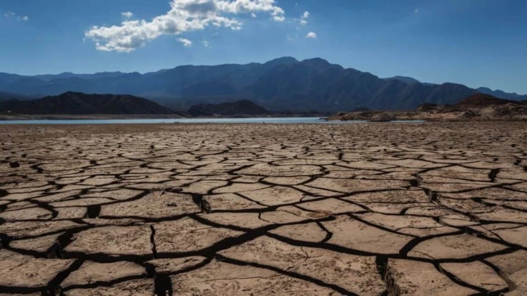 Cadem: 69% de los chilenos piensa que se puede revertir el cambio climático