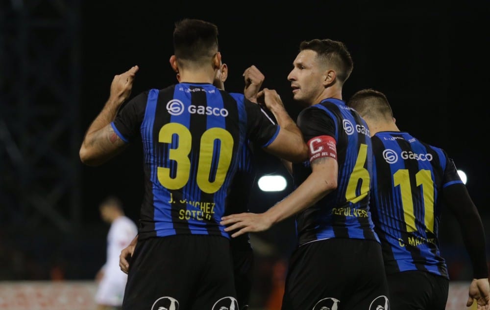 Mujeres tienen ingreso gratuito para duelo entre Huachipato y Audax Italiano