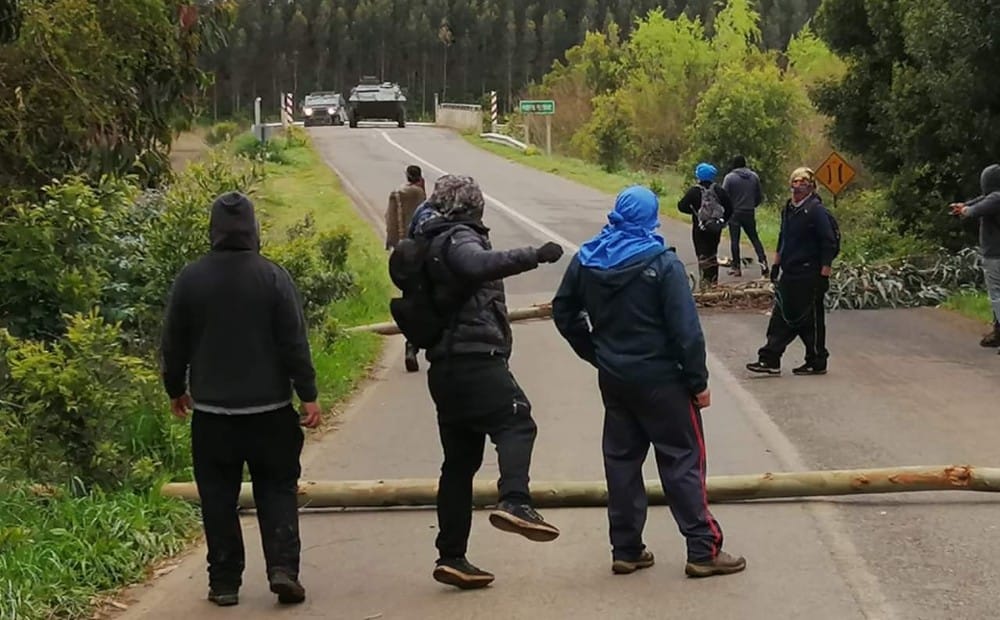 Continúan enfrentamientos al sur de Cañete ante visita del Ministro del Interior al Biobío