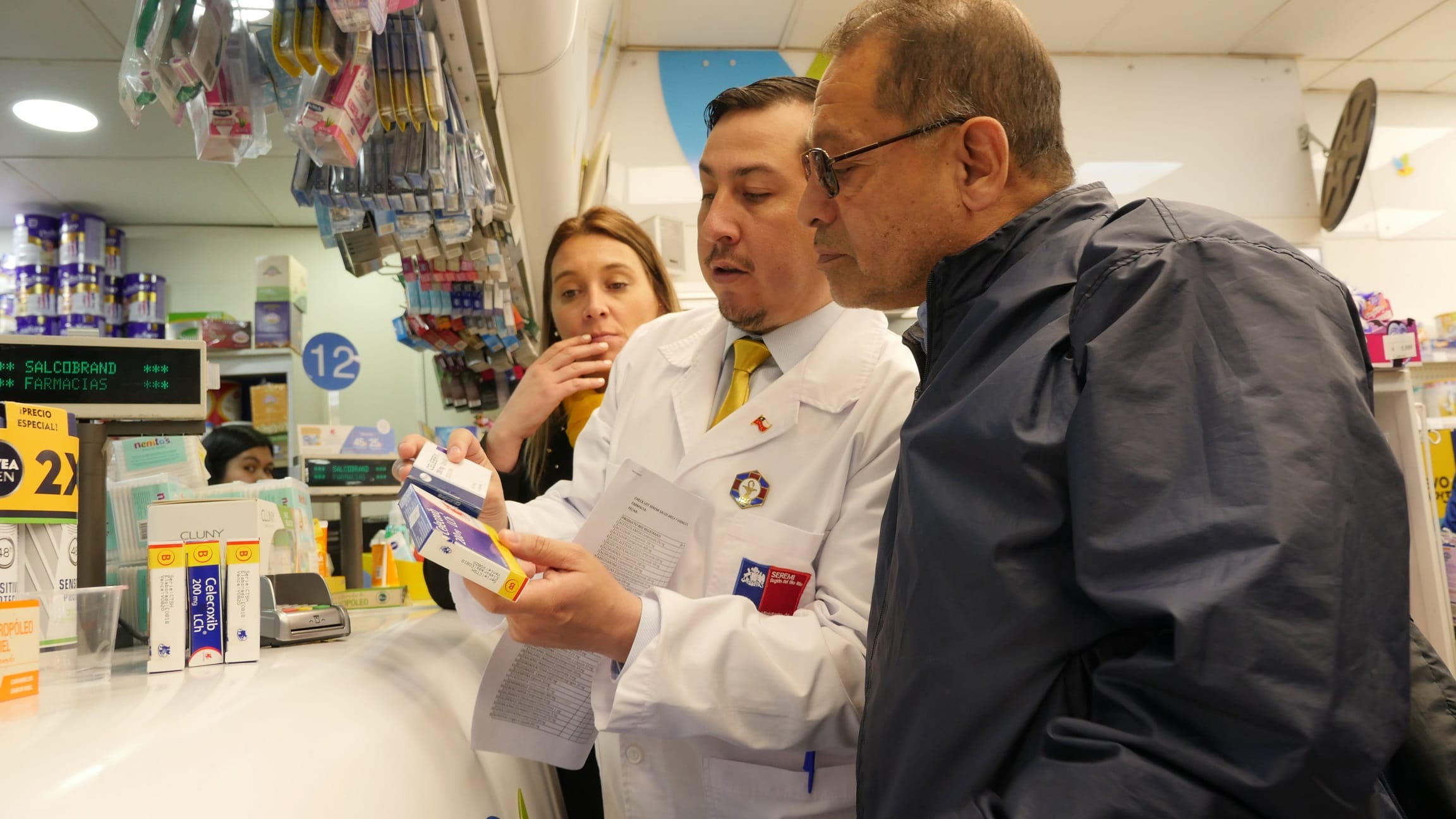 Fortalecen control a farmacias para que tengan medicamentos bioequivalentes