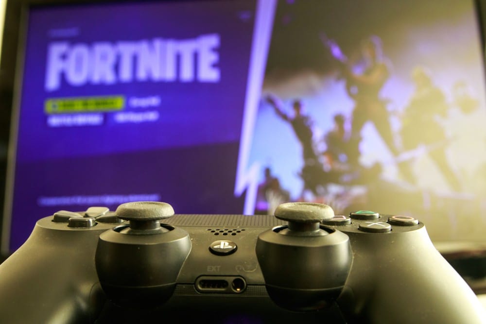 Creadores de Fortnite son acusados de diseñarlo para ser tan adictivo como la cocaína