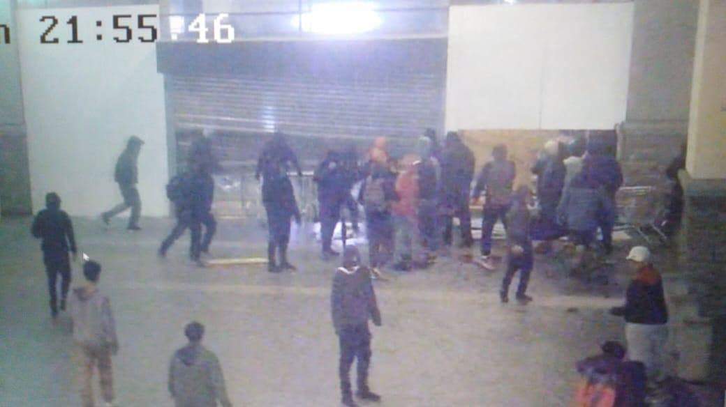 Diario Oficial publicó ley que sanciona “el que baila pasa” y fija penas para saqueos