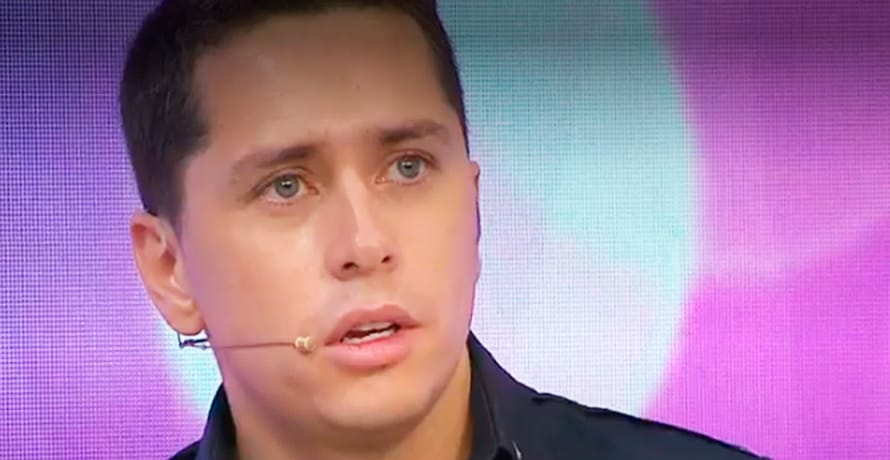 “Degenerado”: Karol Lucero sufrió funa en vivo mientras conducía programa radial