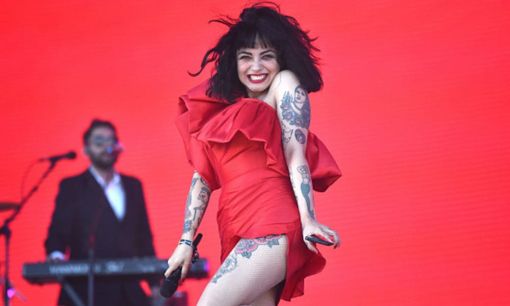 Mon Laferte reveló cuál es su rutina tras convertirse en madre