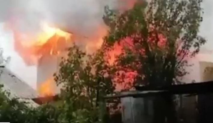 Vecinos de Penco detienen a hombre que habría iniciado incendio de tres casas