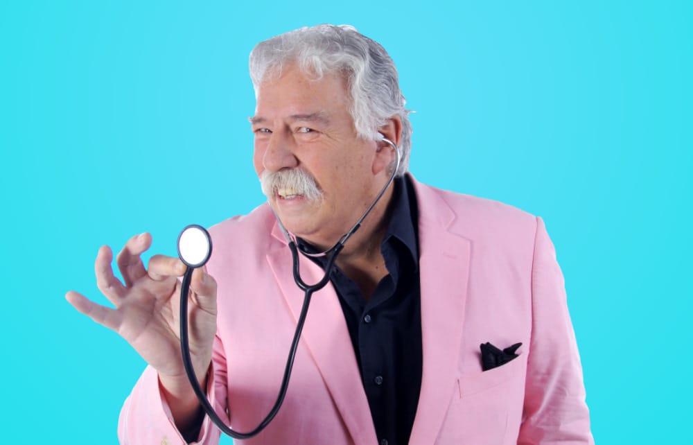 VÍDEO: Iván Arenas contó chiste en medio de su quinto infarto