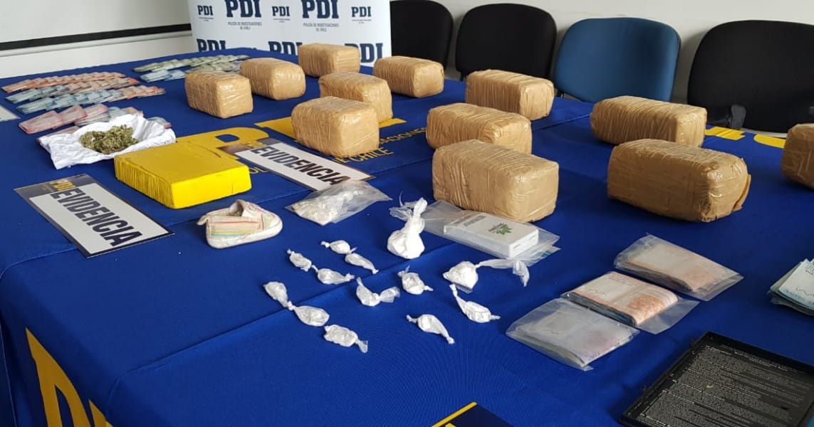 PDI Concepción detiene a seis personas en Tucapel Bajo y decomisa más de $205 millones en droga