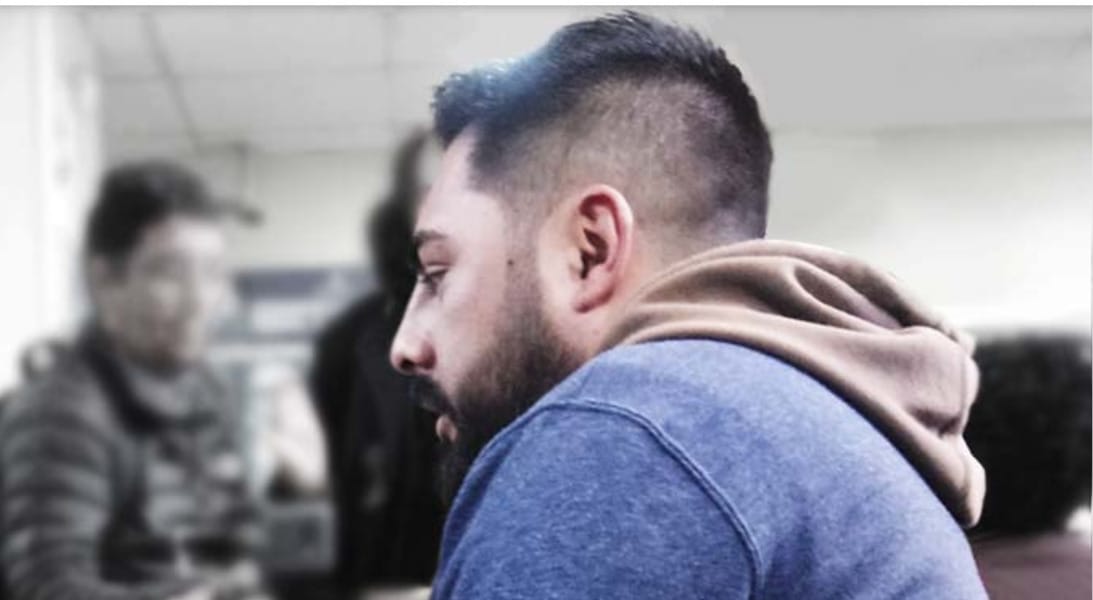 Por error le amputaron una pierna: Calvario de joven que se torció tobillo y quedó con esguince