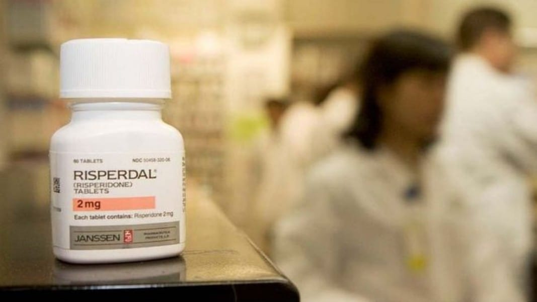 Farmacéutica deberá indemnizar a hombre por aumento de volumen de sus pechos