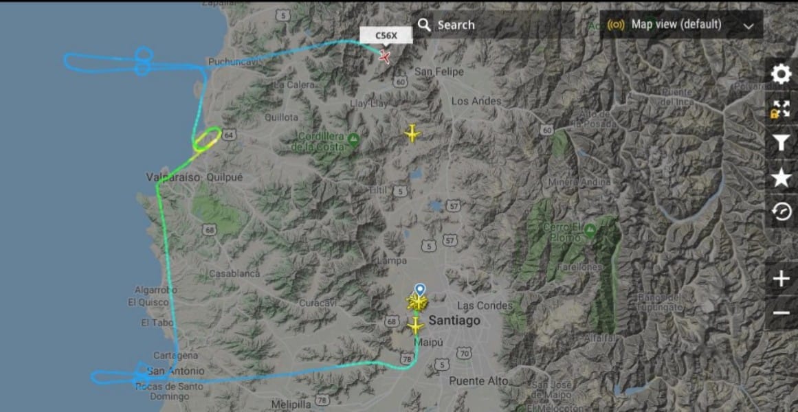 Piloto de avión “dibujó” dos penes frente a la costa de Valparaíso
