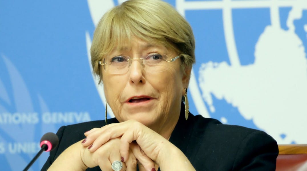 Bachelet responde invitación de Piñera para constatar denuncias de violaciones a DD.HH.