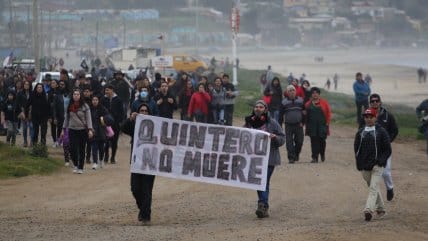 El relato de los afectados de Quintero que llegaron a la formalización de ejecutivos de Enap
