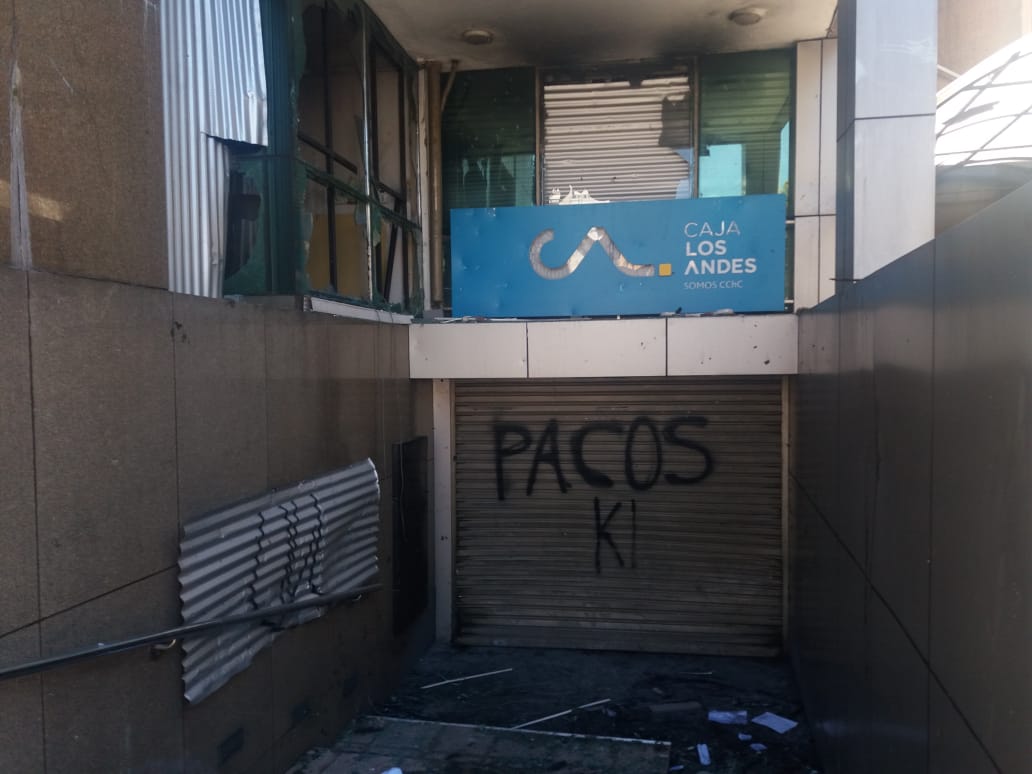 Intendente por edificio Caja Los Andes: “La solicitud expresa de ellos fue que se pudiera trabajar de noche”