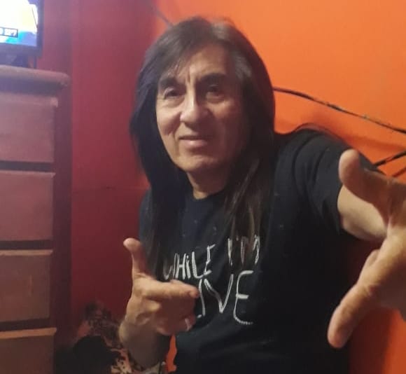 Exclusivo: Dany Lescano, autor del “himno” contra represión a marchas en Chile cuenta origen de su canción