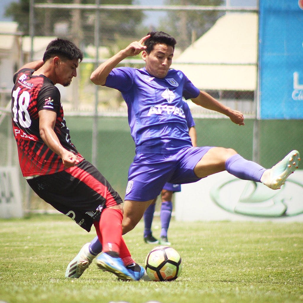 D. Concepción cayó goleado ante Limache, pero sigue puntero por el ascenso