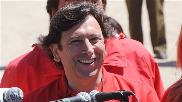 Ex ministro Golborne pagó 11,4 millones para lograr quedar fuera del caso Penta