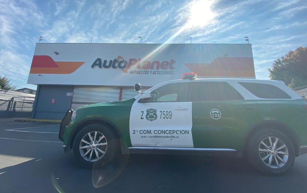Carabineros detuvo a 8 personas por saqueo a local Auto Planet en Concepción