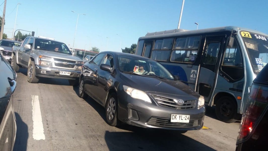 Tacos kilométricos marcan nueva jornada de paro nacional en el Gran Concepción
