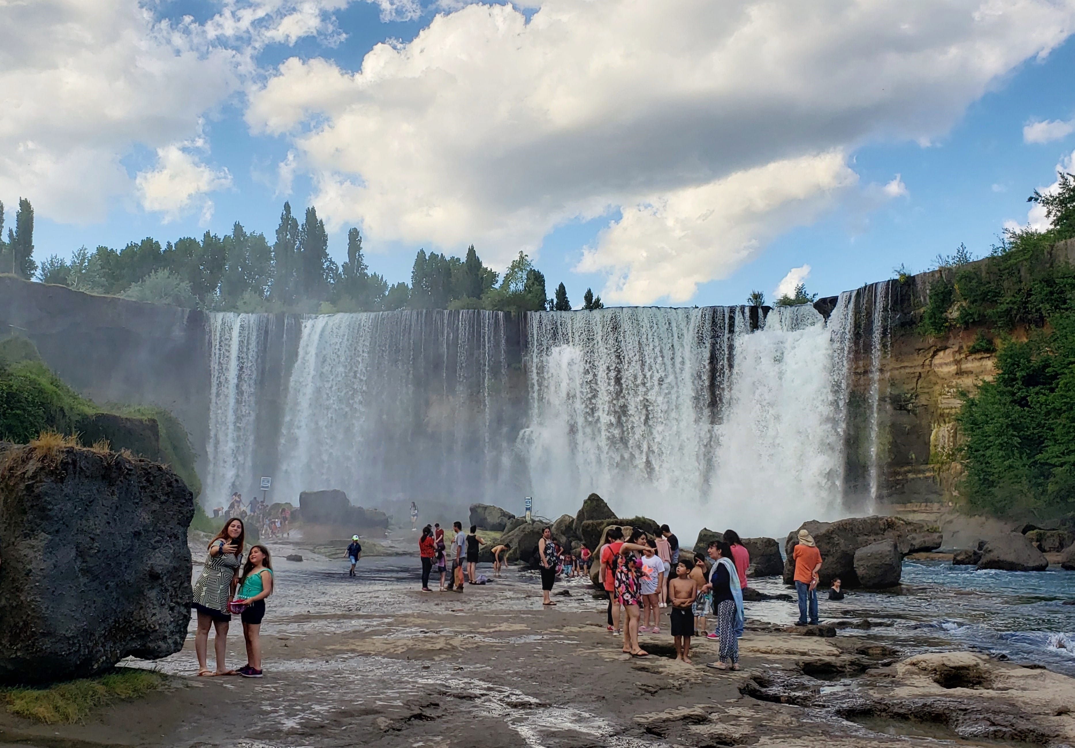 Buscan potenciar los Saltos del Laja como una gran zona turística del Biobío