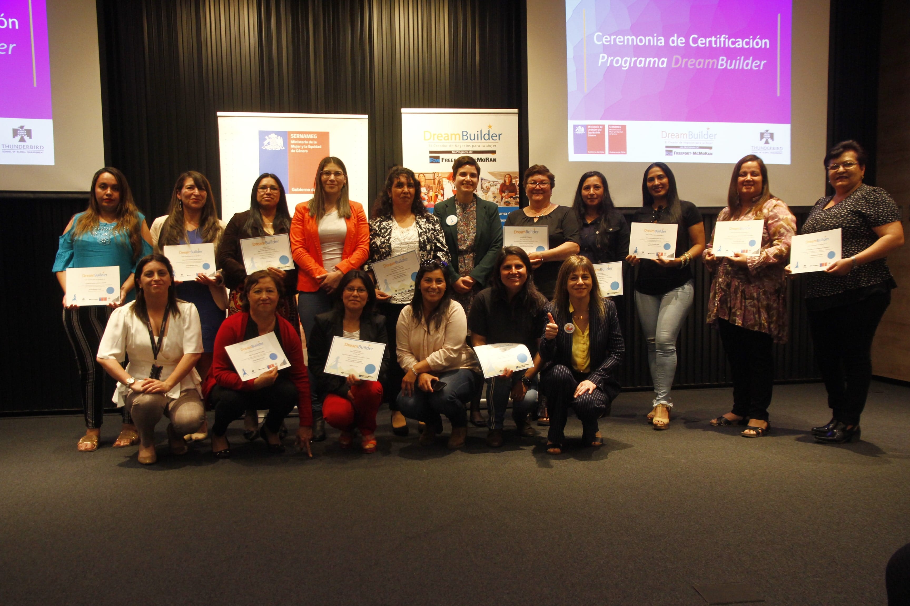 Emprendedoras y jefas de hogar se certificaron en herramientas digitales en la Región del Biobío