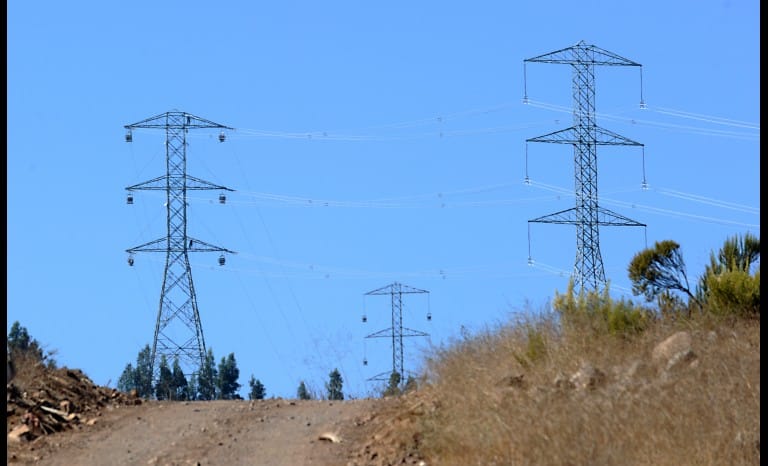 Empresa eléctrica Interchile anuncia millonario plan de inversión para el país