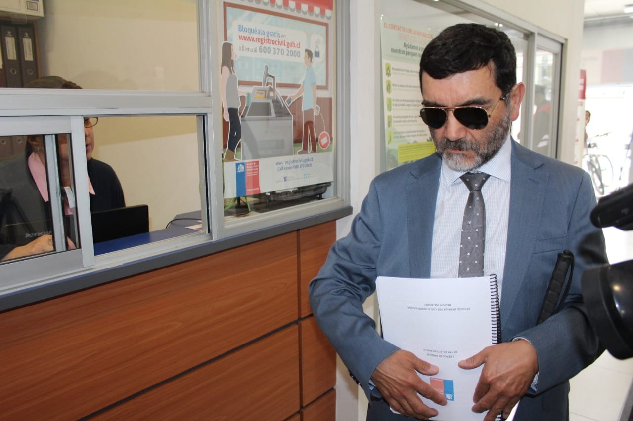 Biobío cuenta con 19 oficinas del Registro Civil con  material de sistema braille para atención universal