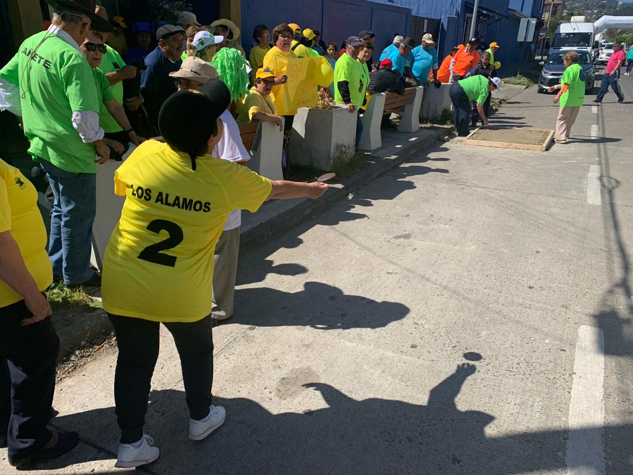 Dando el ejemplo: Olimpiadas reunieron a 500 adultos mayores en la Provincia de Arauco