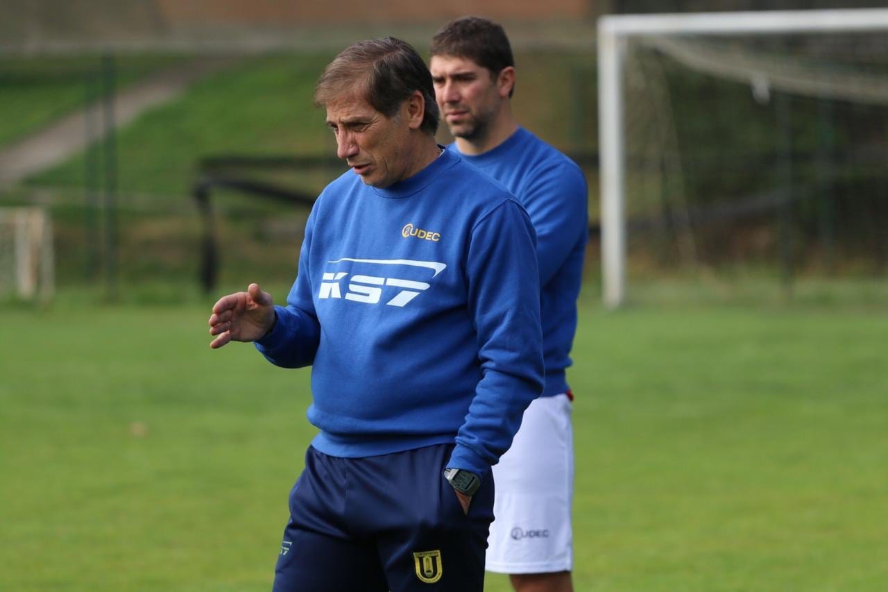 U. de Concepción anunció al uruguayo Eduardo Acevedo como nuevo entrenador