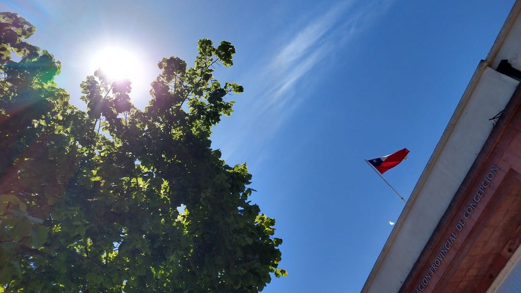 Emiten aviso por altas temperaturas para este jueves en el Gran Concepción