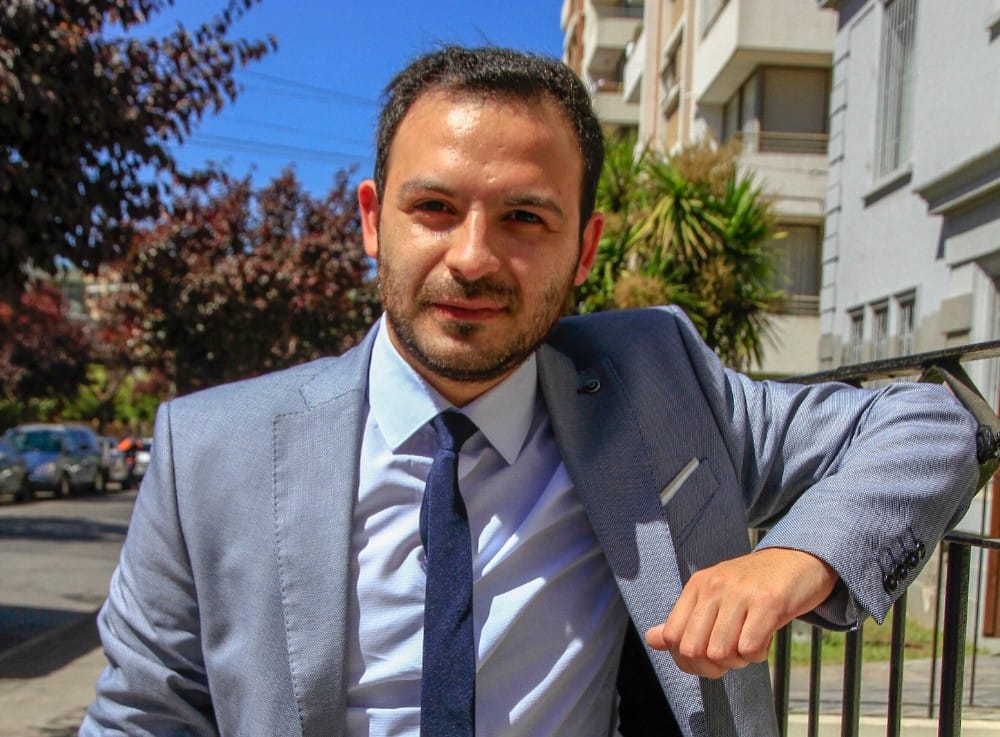 Entrevista: “El desafío es lograr una economía de dignidad”
