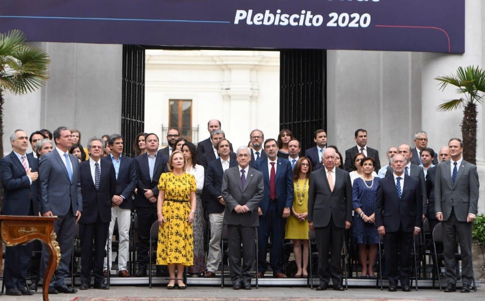 Presidente promulgó ley de reforma para plebiscito del Acuerdo Constitucional