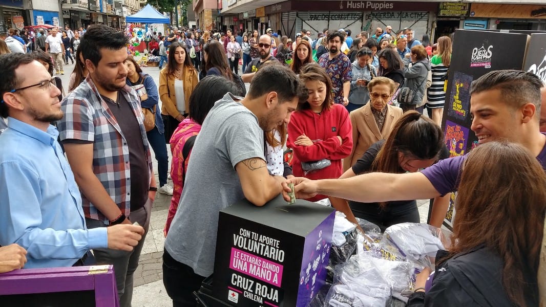 Fervor en Concepción para obtener las “poleras poderosas” solidarias