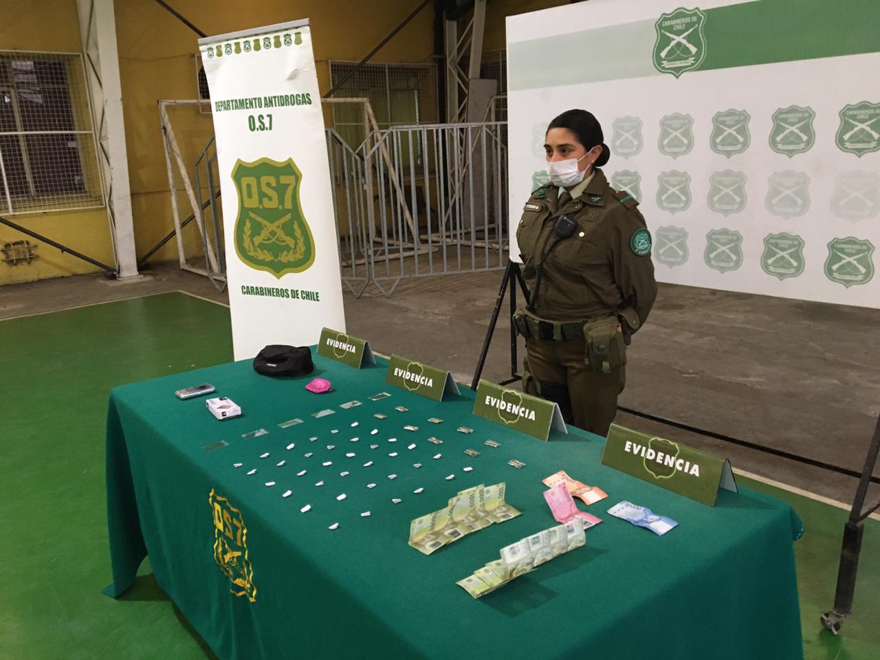 Detienen a dos personas por microtráfico de drogas en el Gran Concepción