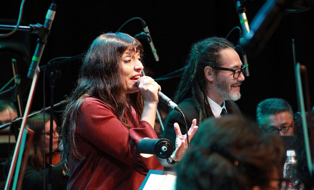 Quique Neira y Javiera Parra se presentarán gratis este miércoles en Concepción