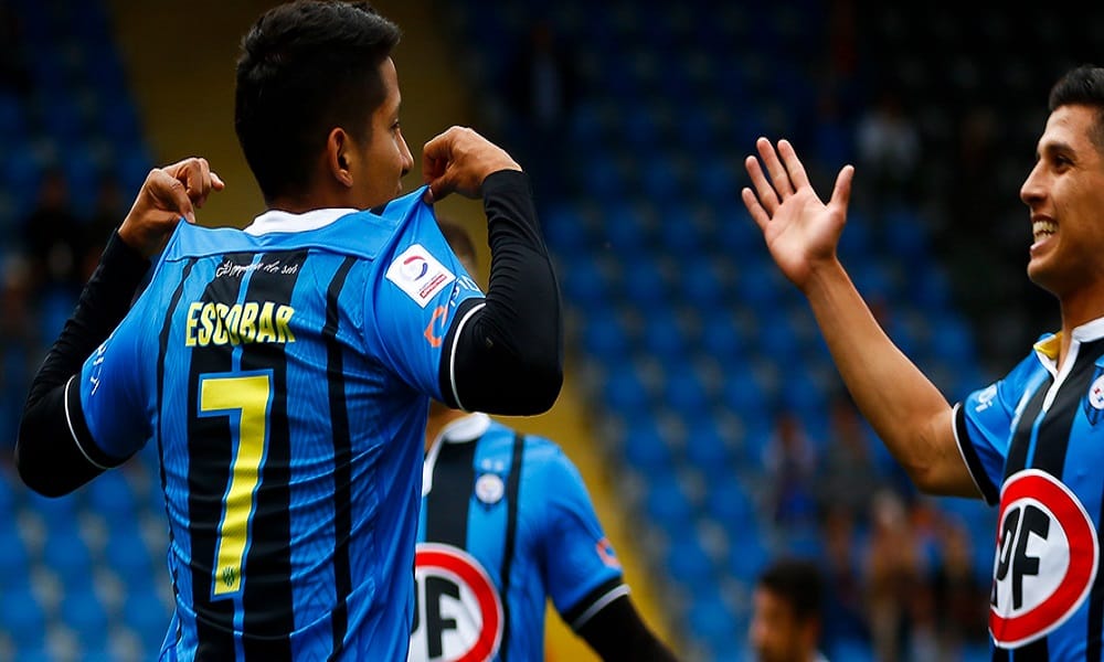 Huachipato logró importante triunfo ante Cobresal con uno menos en el Cap