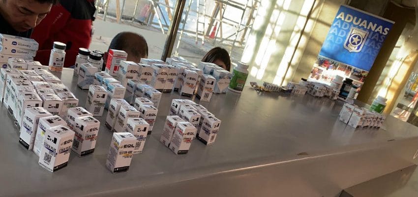 Decomisan contrabando de más de 100 frascos de anabólicos en Aeropuerto Carriel Sur
