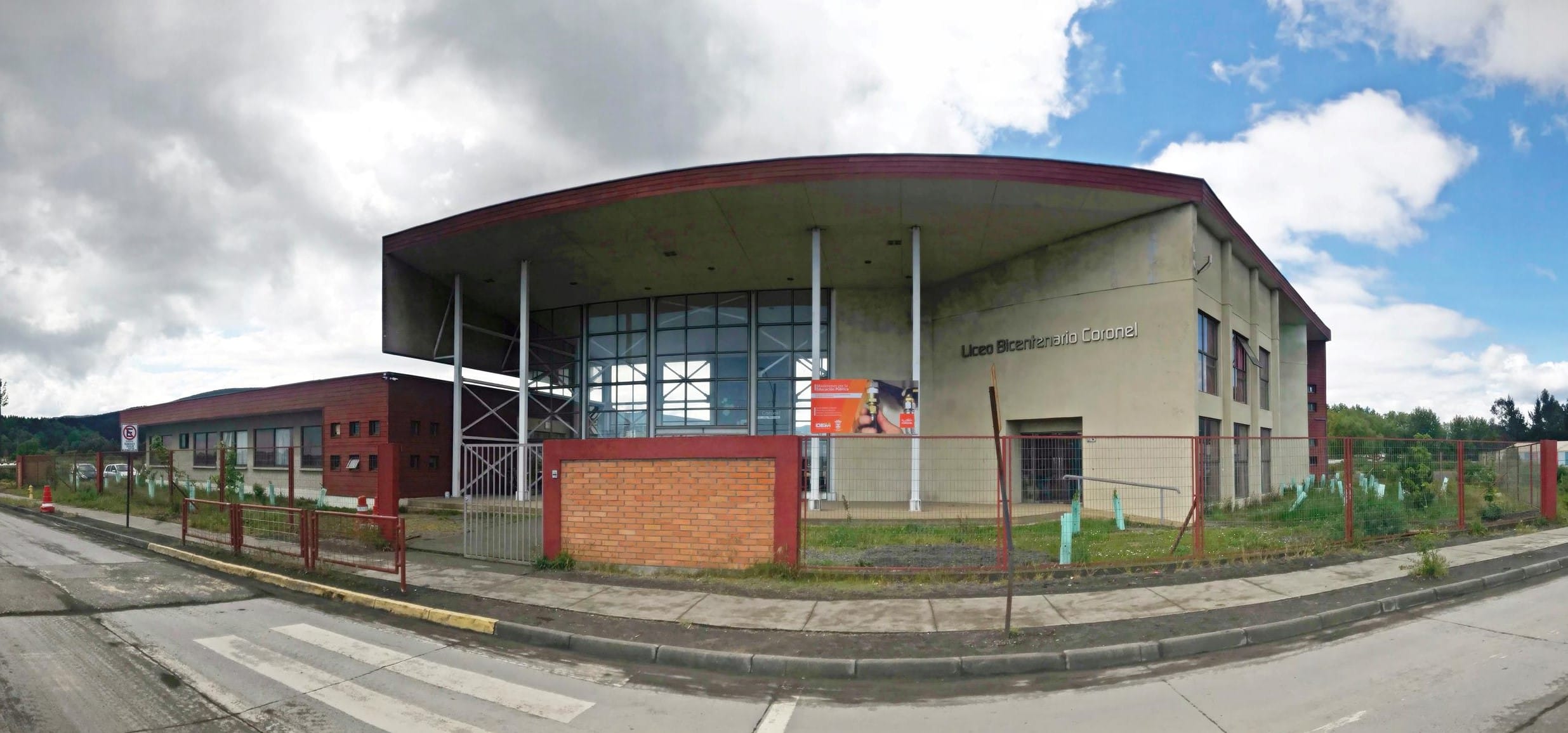 Liceo Bicentenario de Coronel estuvo entre los mejores establecimientos públicos en la PSU