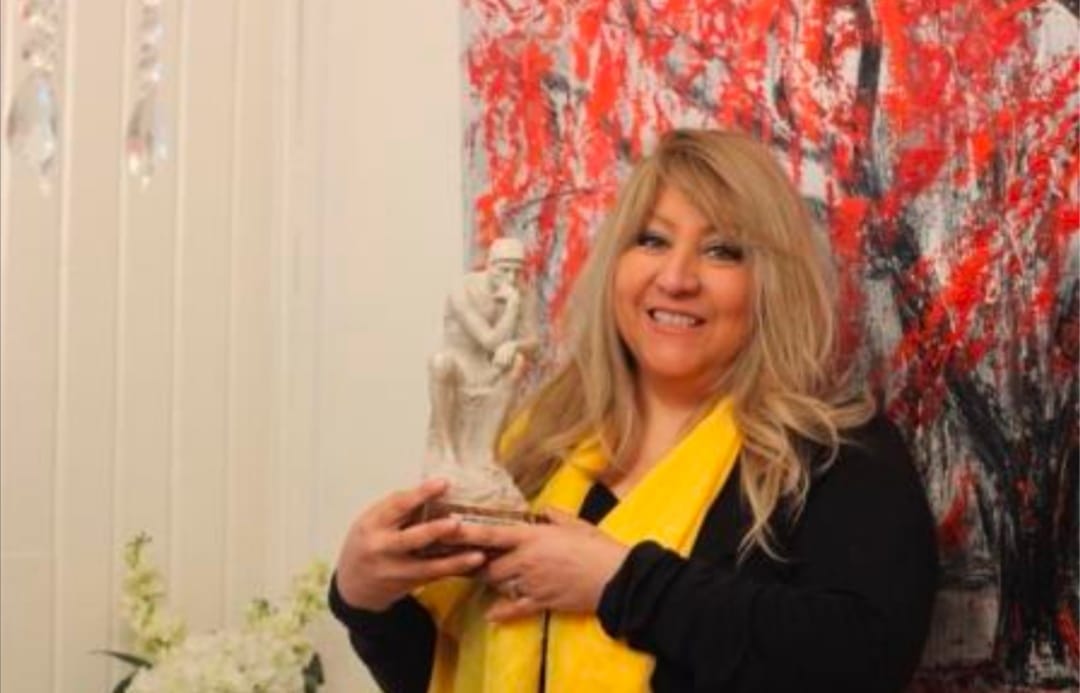Tamara de las Tormentas: La artista visual que se abrió paso en el extranjero desde Chiguayante