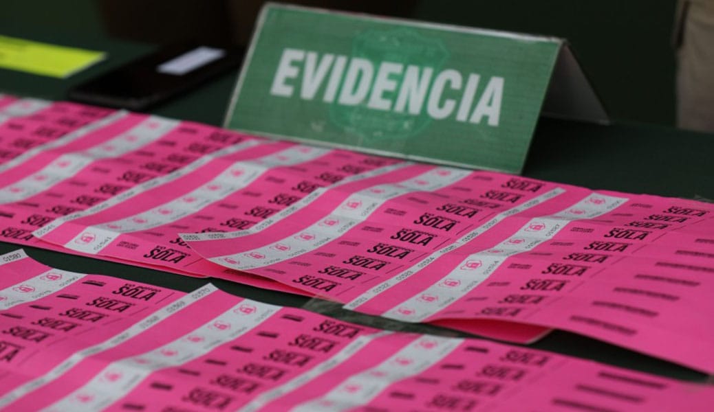 Detienen a dos mujeres que organizaban masiva fiesta “Yo perreo sola” en medio de emergencia por Covid-19