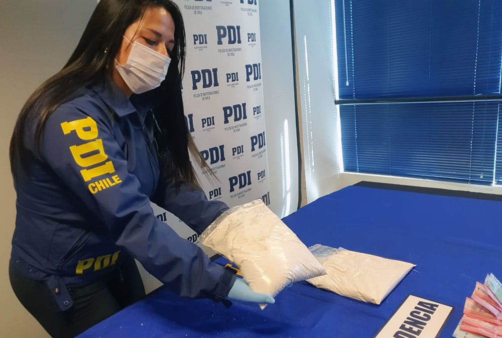Detienen a tío y sobrino con más de 40 mil dosis de droga en Los Ángeles