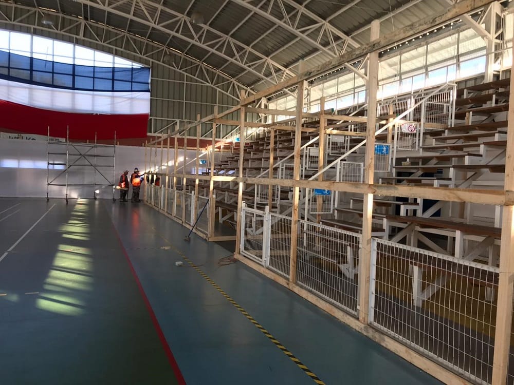 Laja levanta el primer hospital de campaña de la Región del Biobío