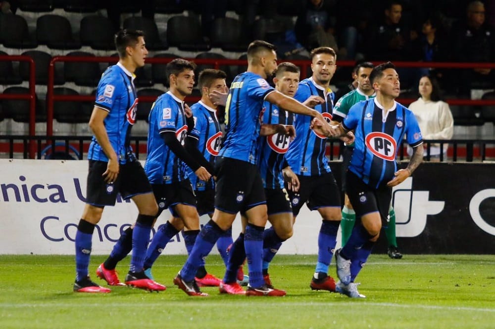 Invencible en el Cap: Huachipato mantuvo su invicto de local con triunfo sobre Audax Italiano